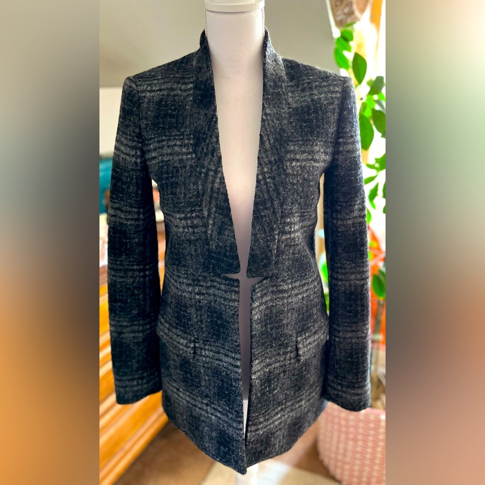 Banana Republic Women's Black and Gray Blazer